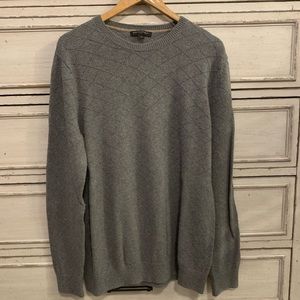 Banana Republic Men’s Grey Sweater